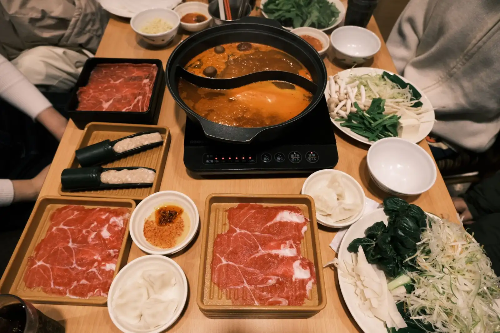 视频会议终端全向麦在远程协作中的技术优势与选型指南