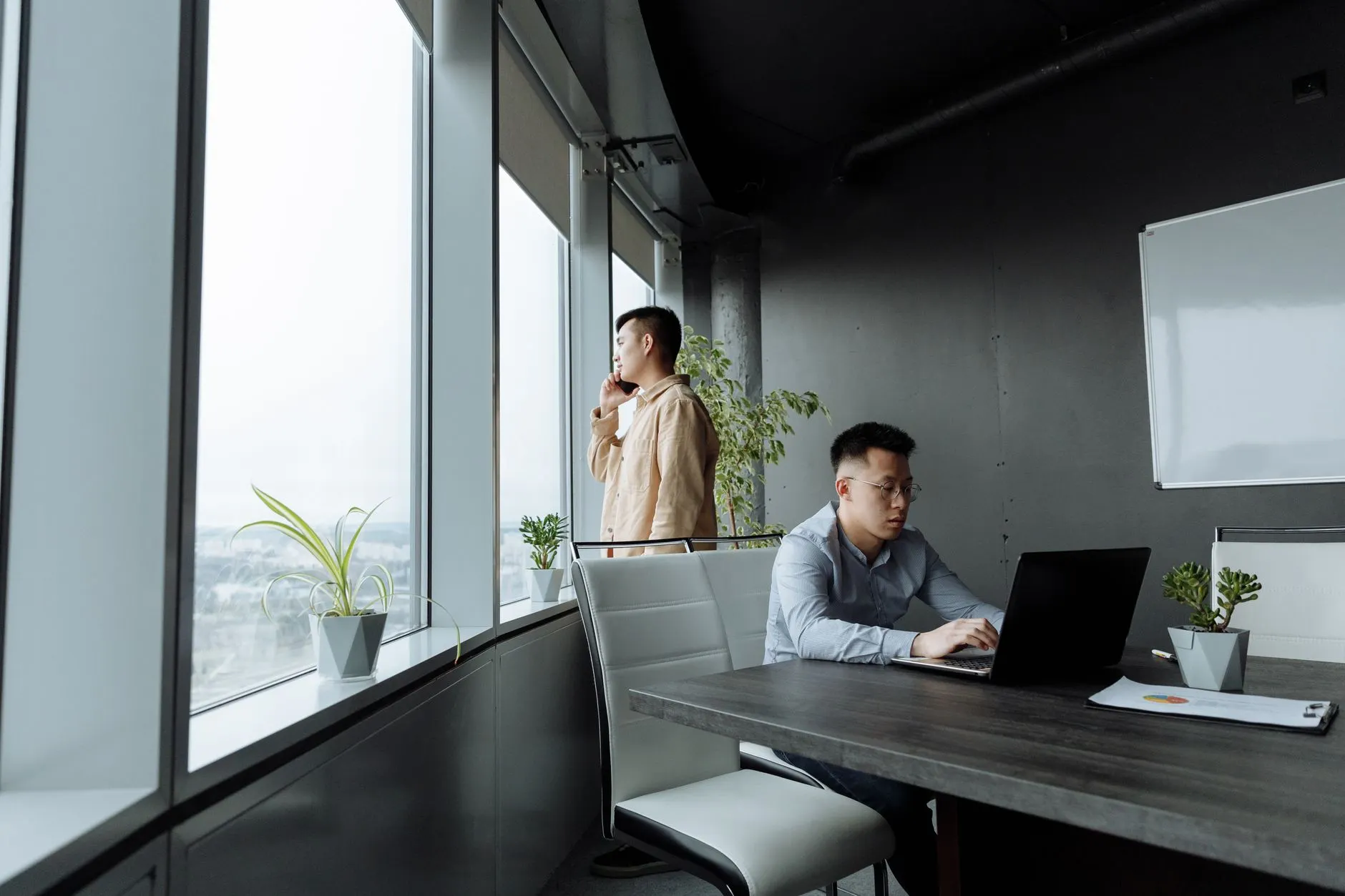 海南企业视频会议系统方案设计：摄像头与全向麦选型指南